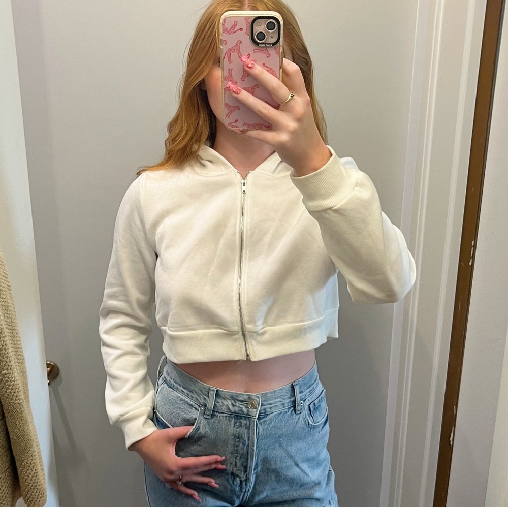 white cropped zip up hoodie